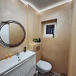 Tampa Mountain Nature Hideaway - Luxury Apartment *